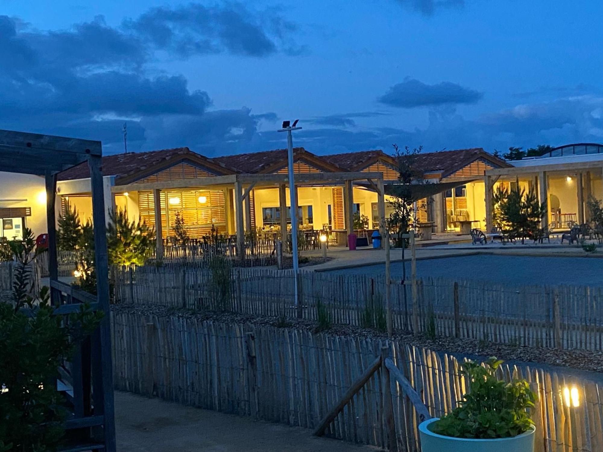 Richards Holidays Jard-sur-Mer Exteriér fotografie
